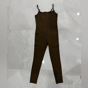 Bodysuit color brown